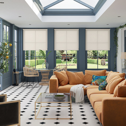 conservatory with blinds