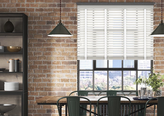 12/01/2021-What to look for in white taped blinds?